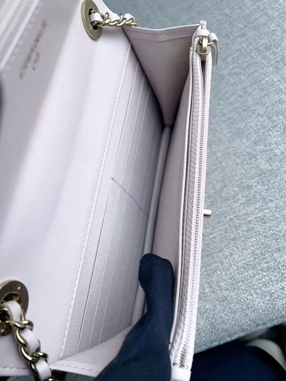 CHANEL Quilted Leather Wallet-On-Chain in Light Lavender